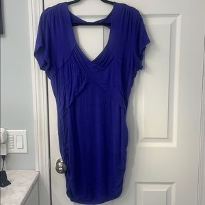 TORRID indigo fitted top w/ back keyhole size 2